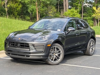 2026 Porsche Macan SUV