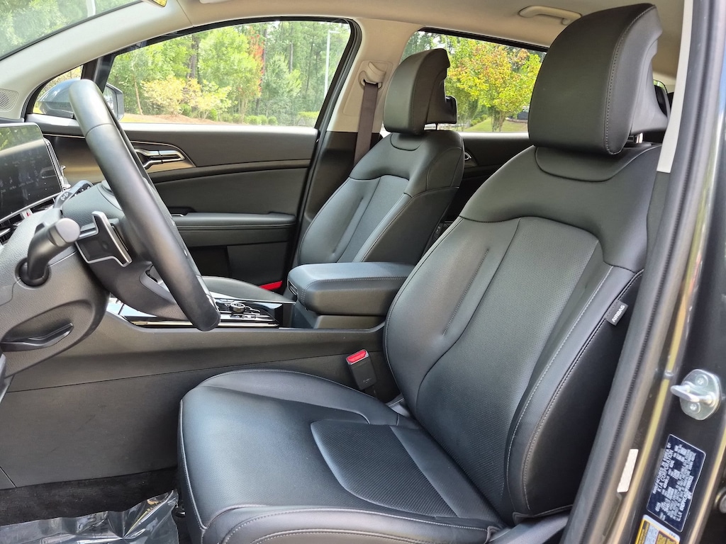 Used 2023 Kia Sportage Hybrid EX SUV