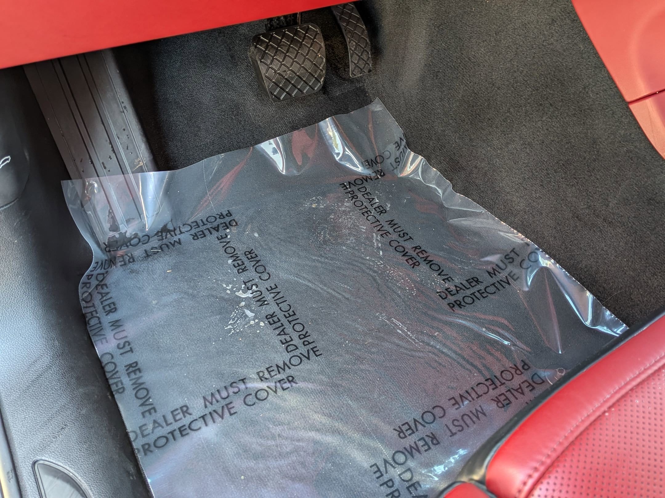 2025 Porsche Macan photo 6