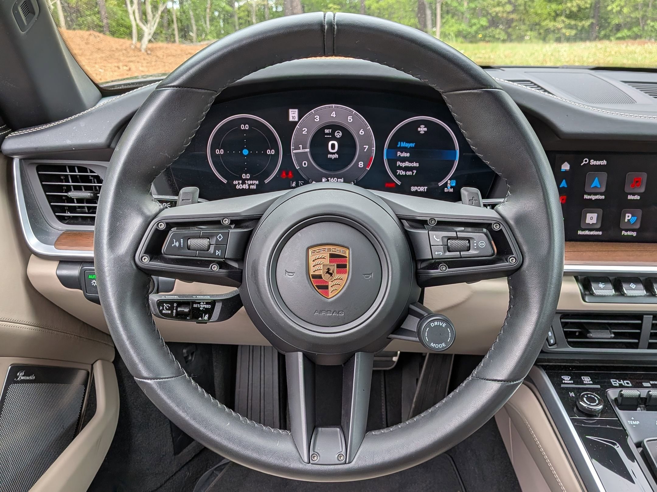 2025 Porsche 911 Carrera Cabriolet photo 6