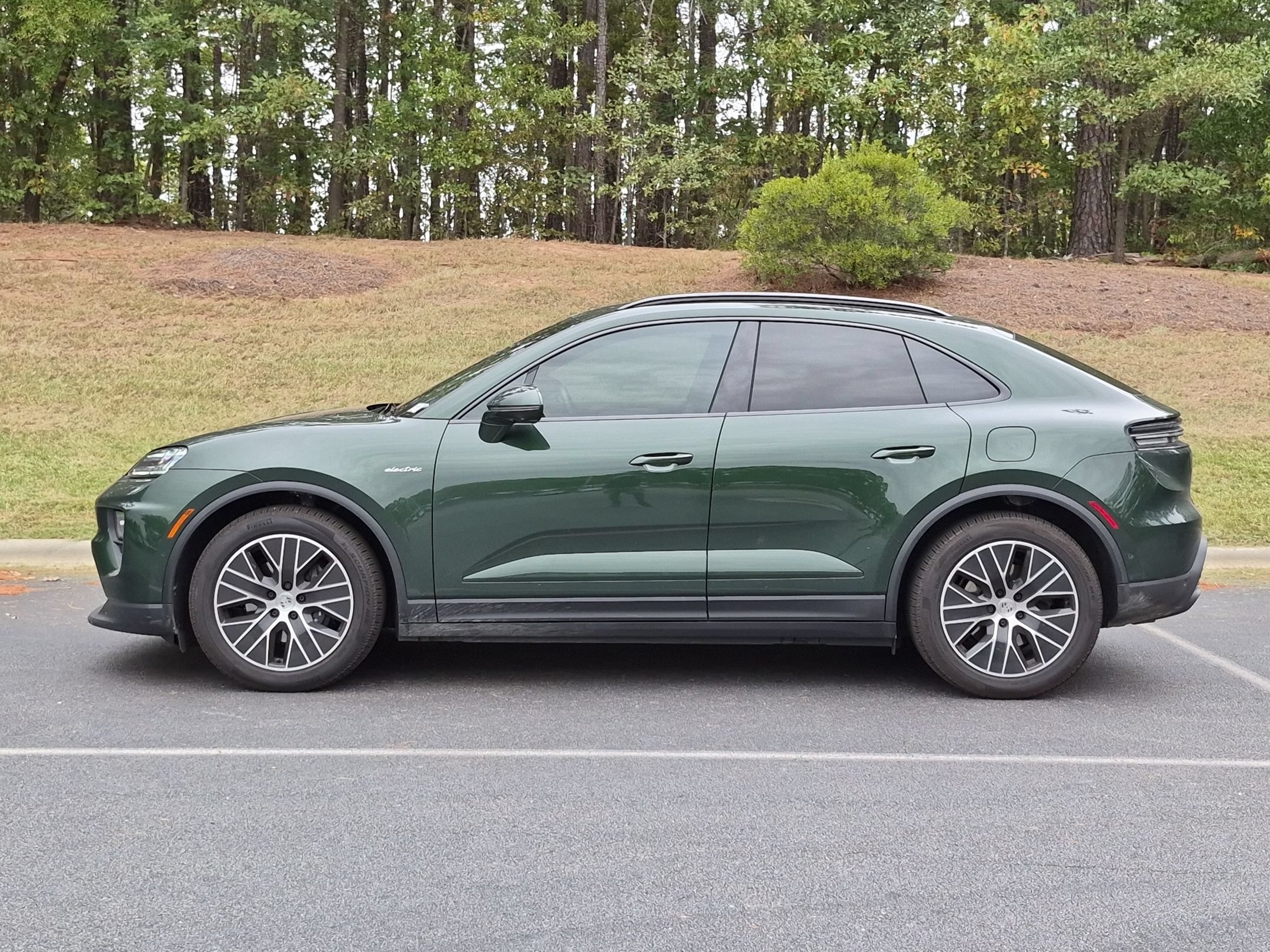 2026 Porsche Macan Electric 4 SUV