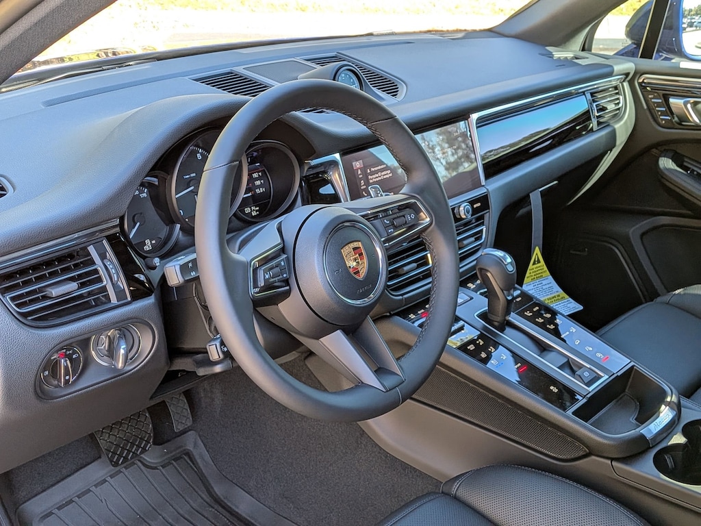 New 2026 Porsche Macan SUV