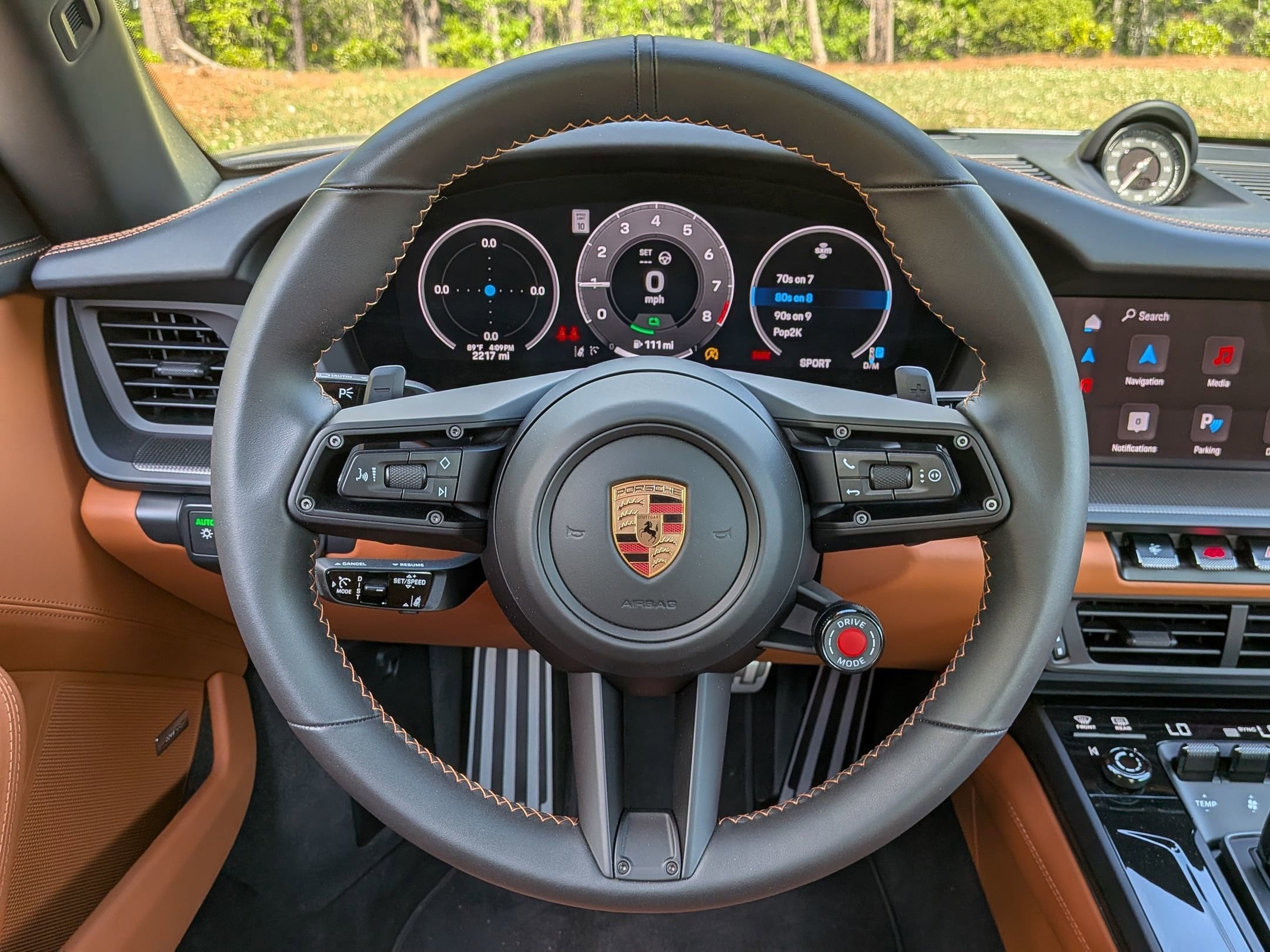 2025 Porsche 911 Targa 4 GTS photo 6