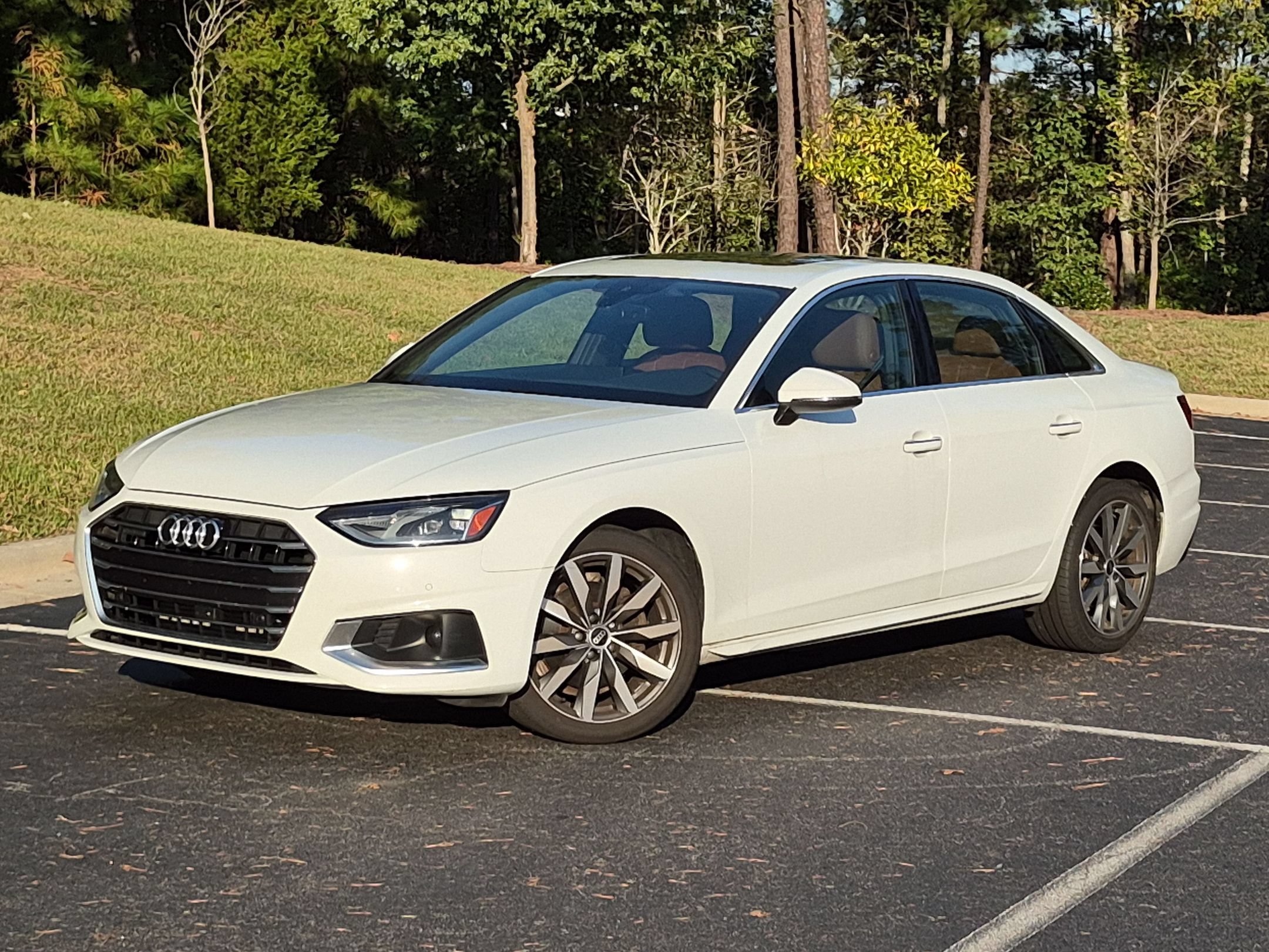  Audi A4 Sedan