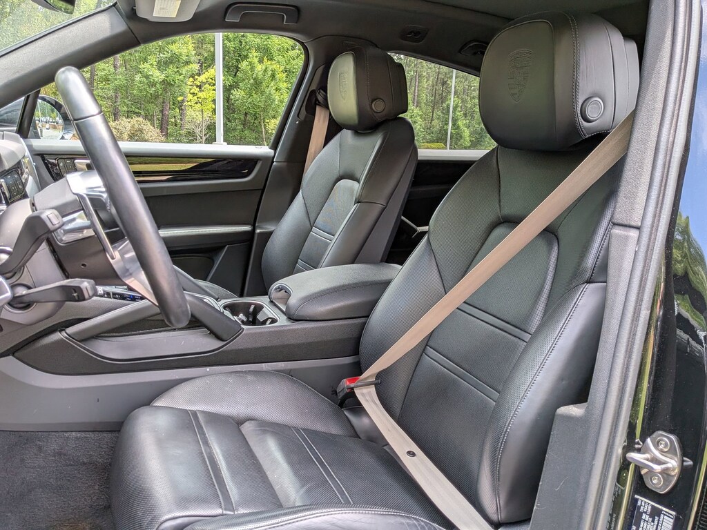 Certified 2023 Porsche Cayenne Platinum Edition SUV