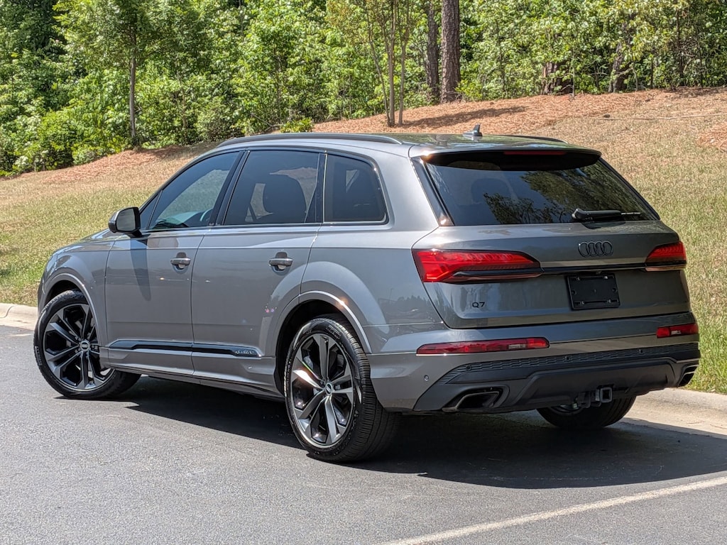 Used 2025 Audi Q7 Prestige SUV