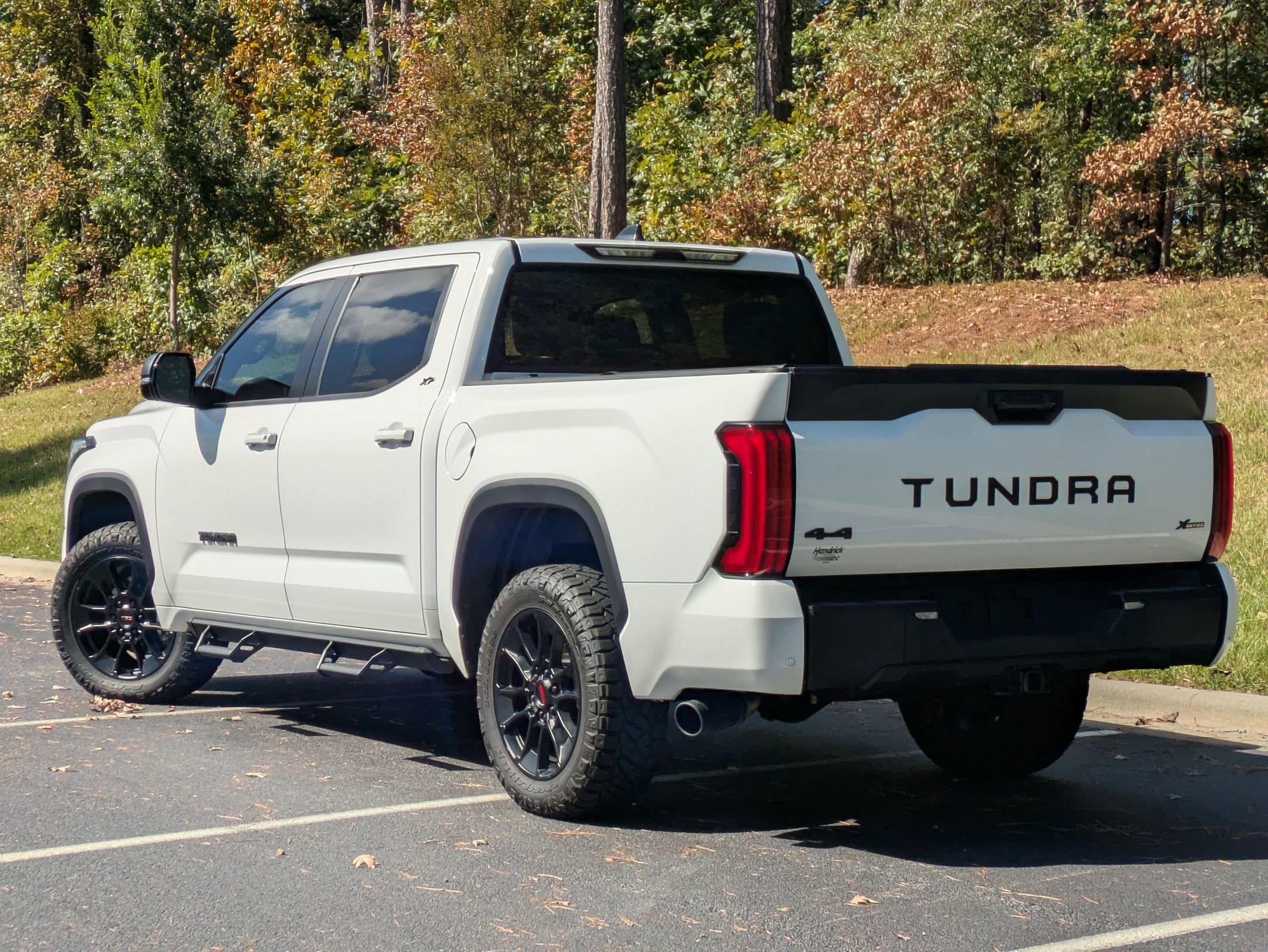 2024 Toyota Tundra SR5 photo 3