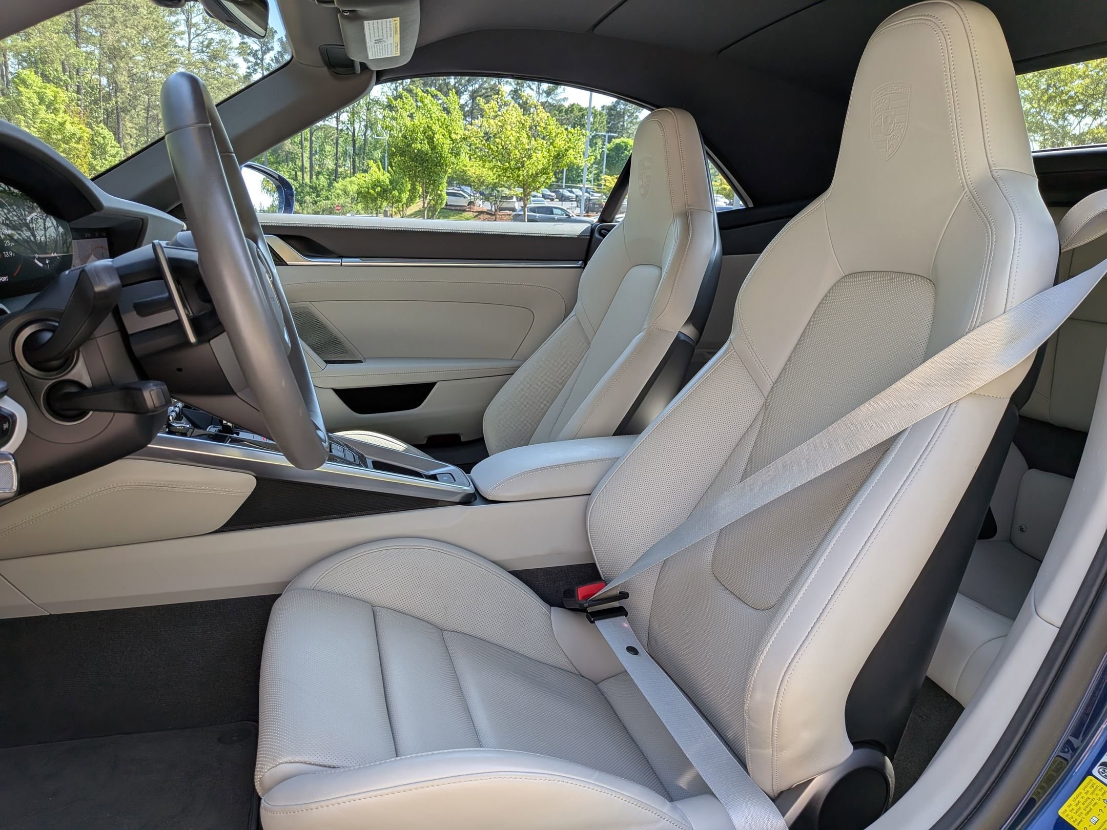 2021 Porsche 911 Carrera 4S Cabriolet photo 4