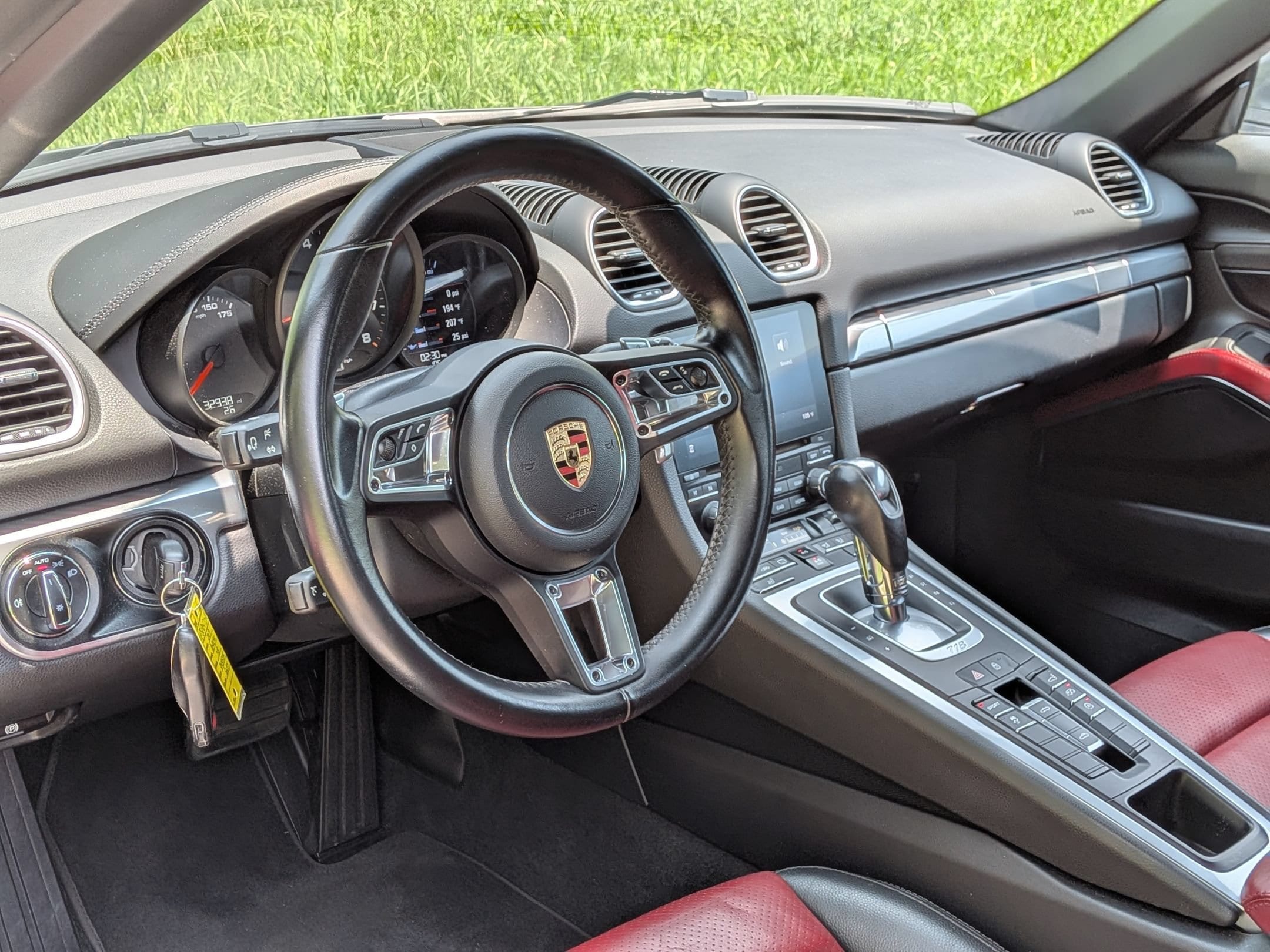 Porsche 718 Boxster