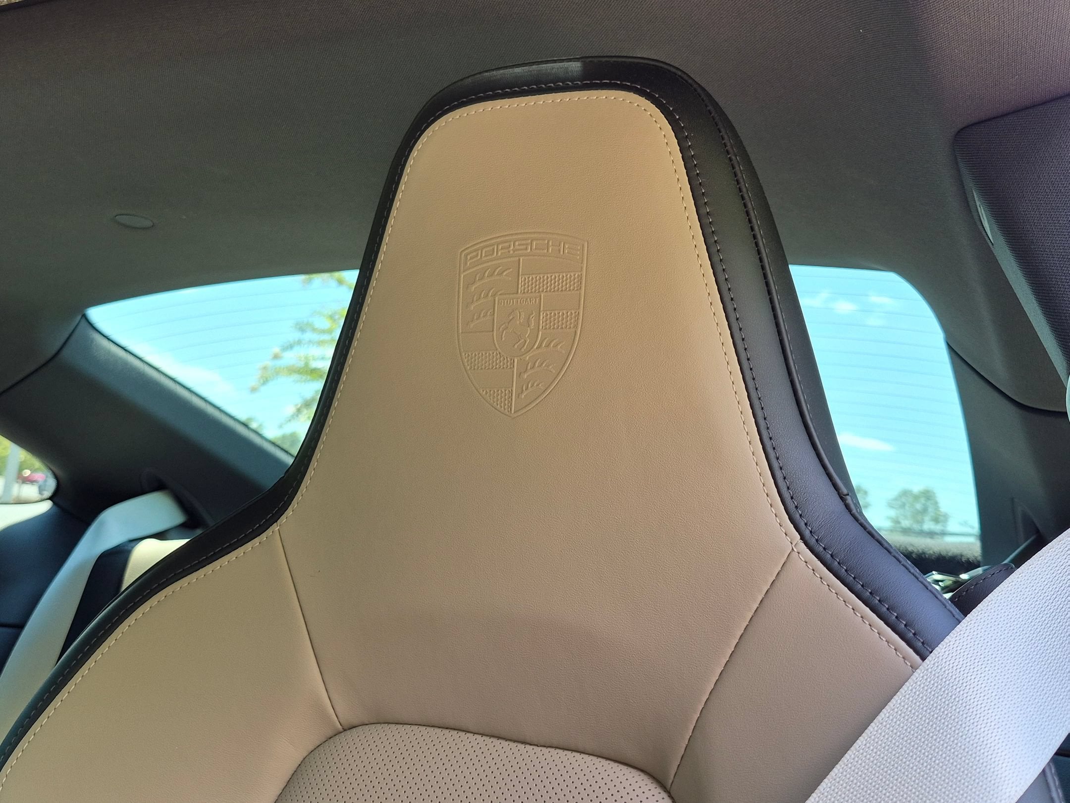 Porsche 911 Carrera