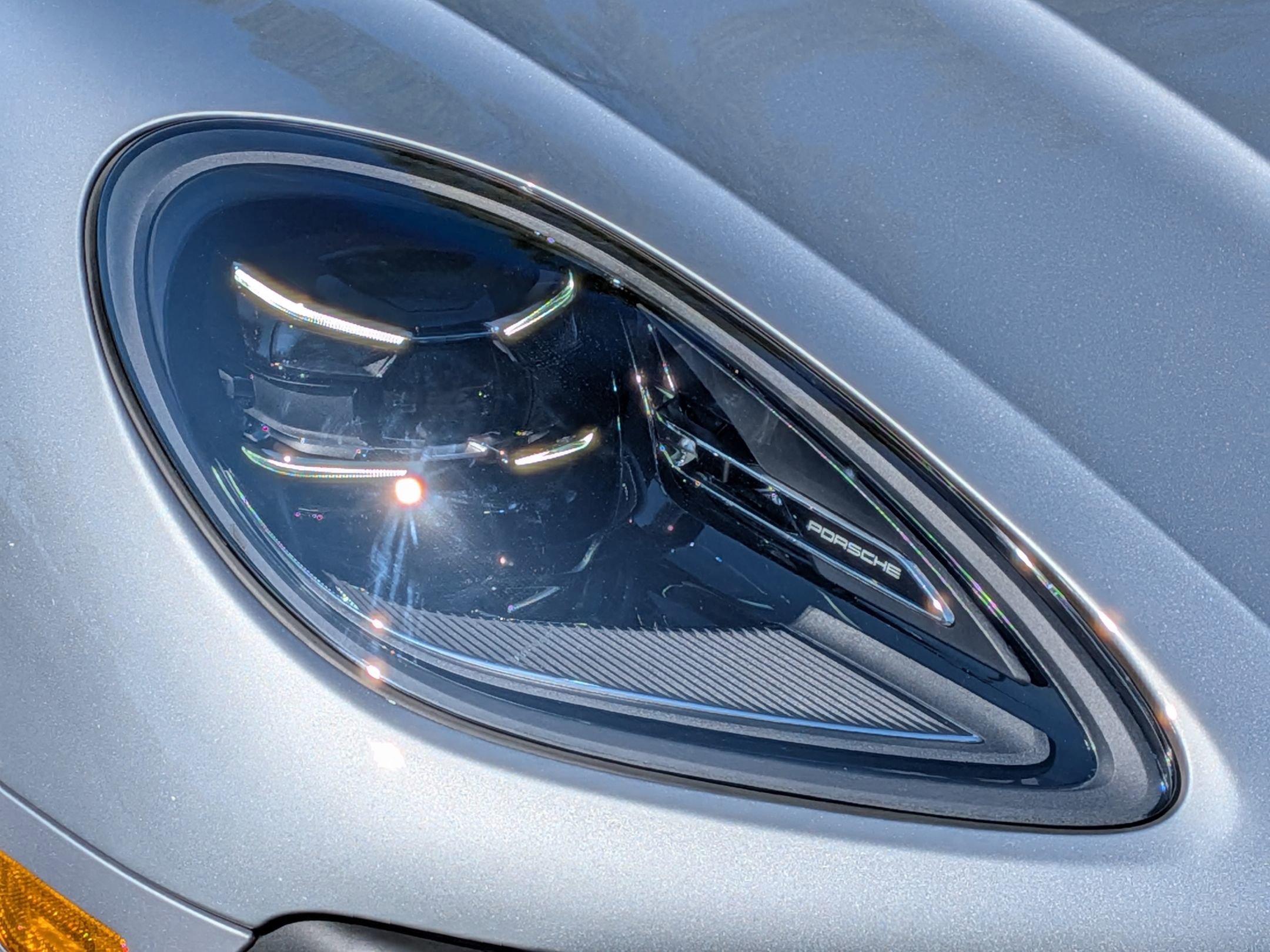 2026 Porsche Macan T - Photo 33