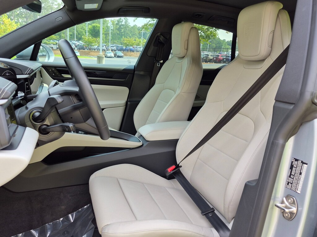 Certified 2025 Porsche Macan Electric SUV