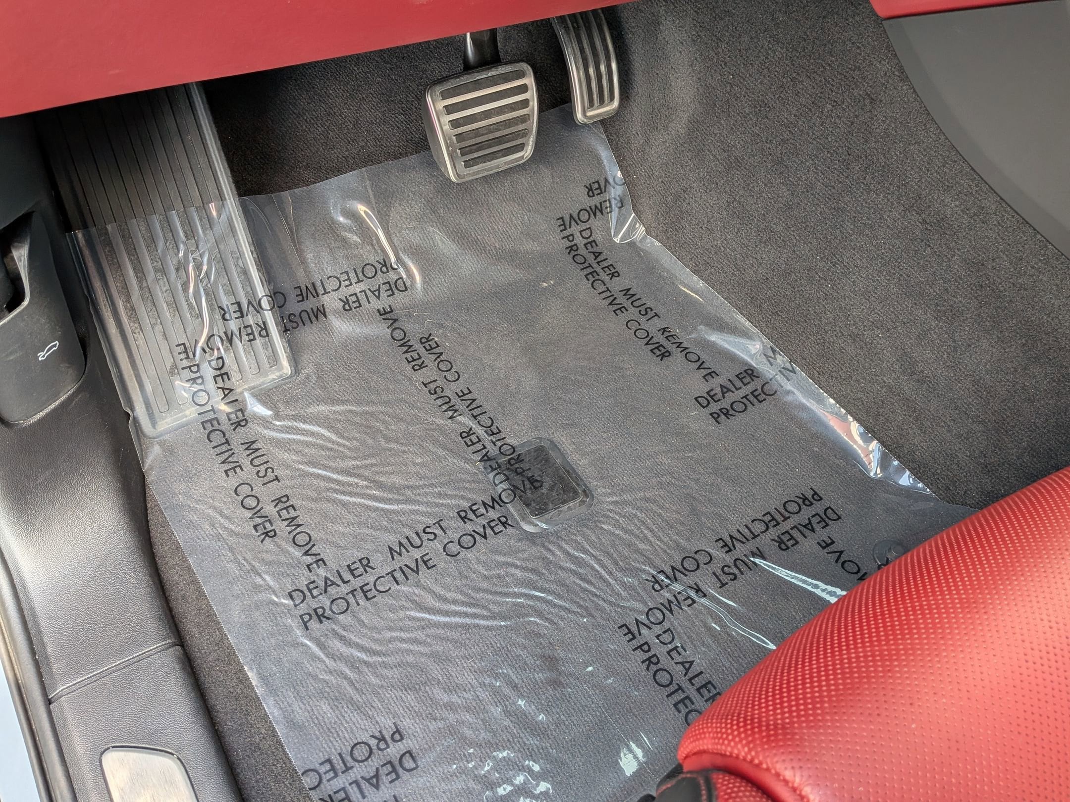 2025 Porsche Cayenne S E-Hybrid Coupe photo 6