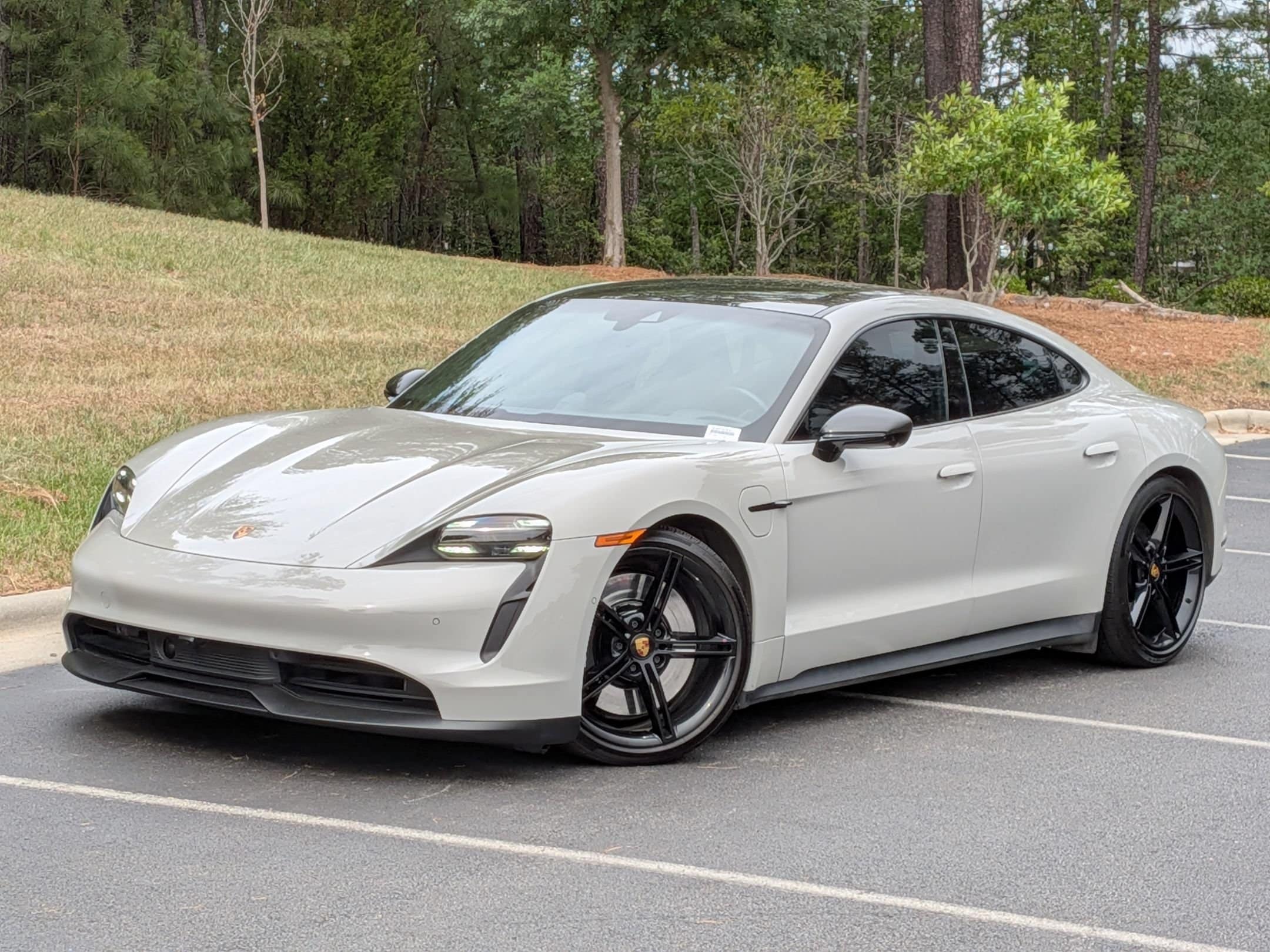 Porsche Taycan 4S