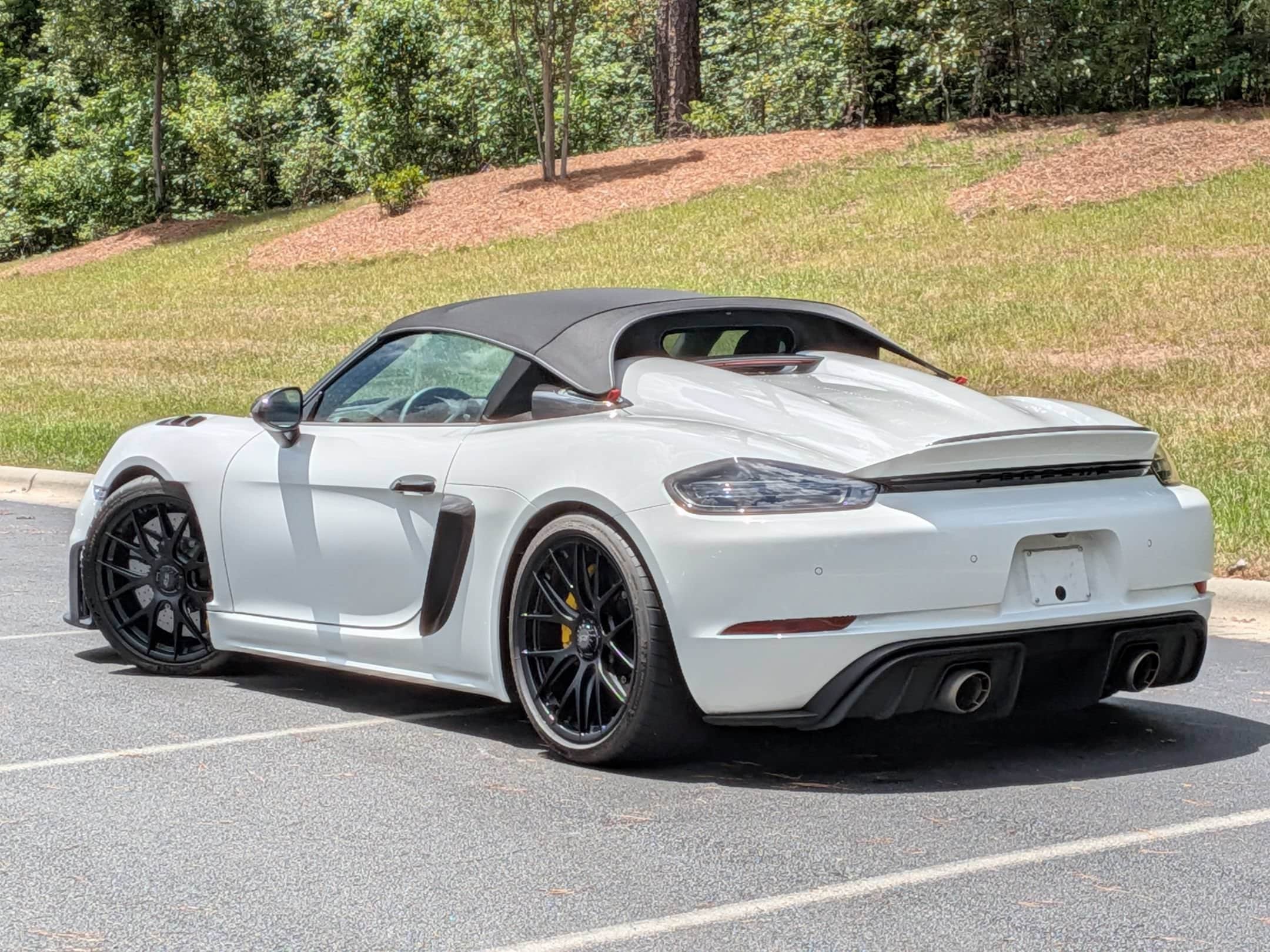 Porsche 718 Spyder RS