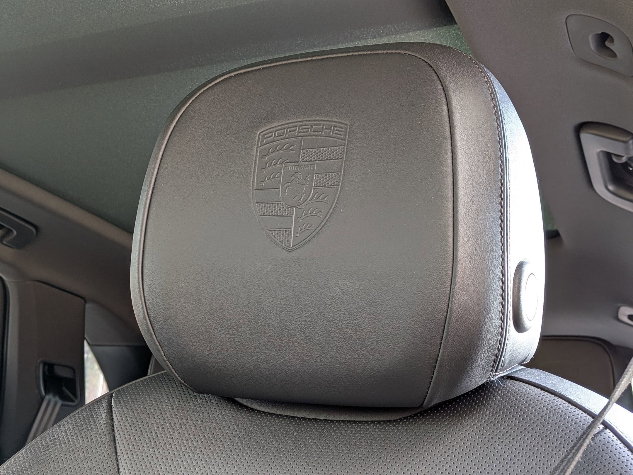 2025 Porsche Cayenne E-Hybrid photo 5