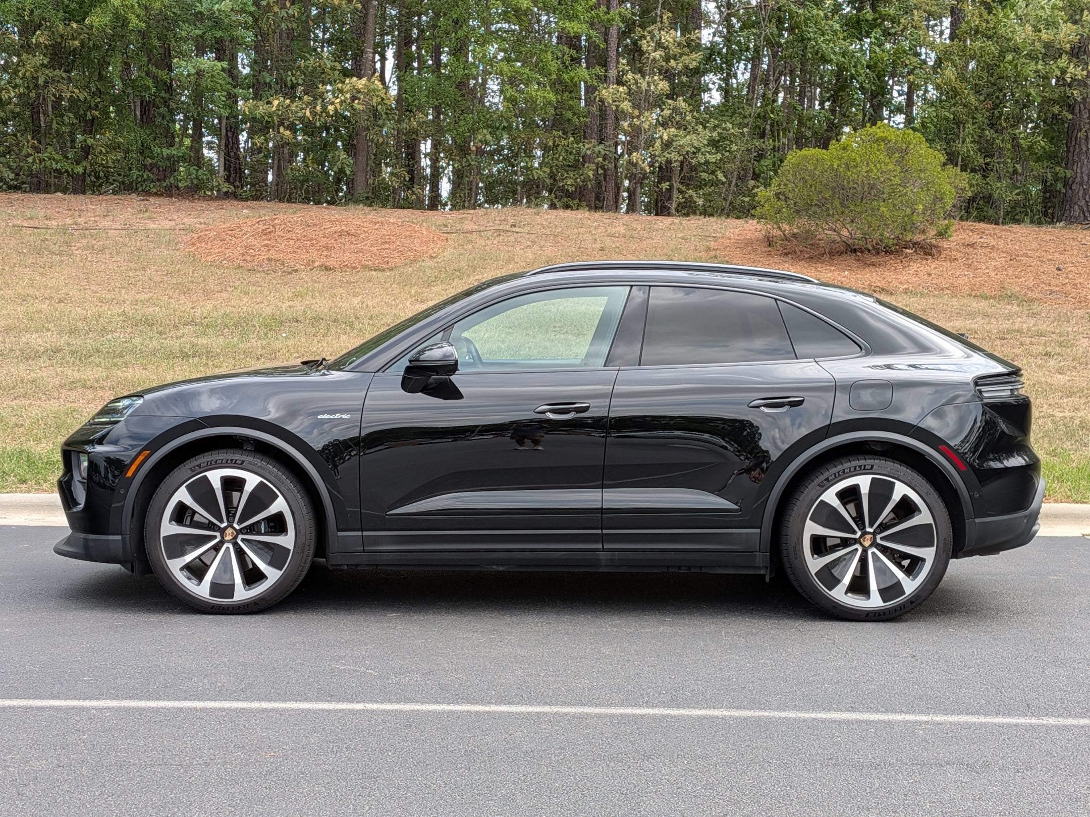 Porsche Macan Electric 4S