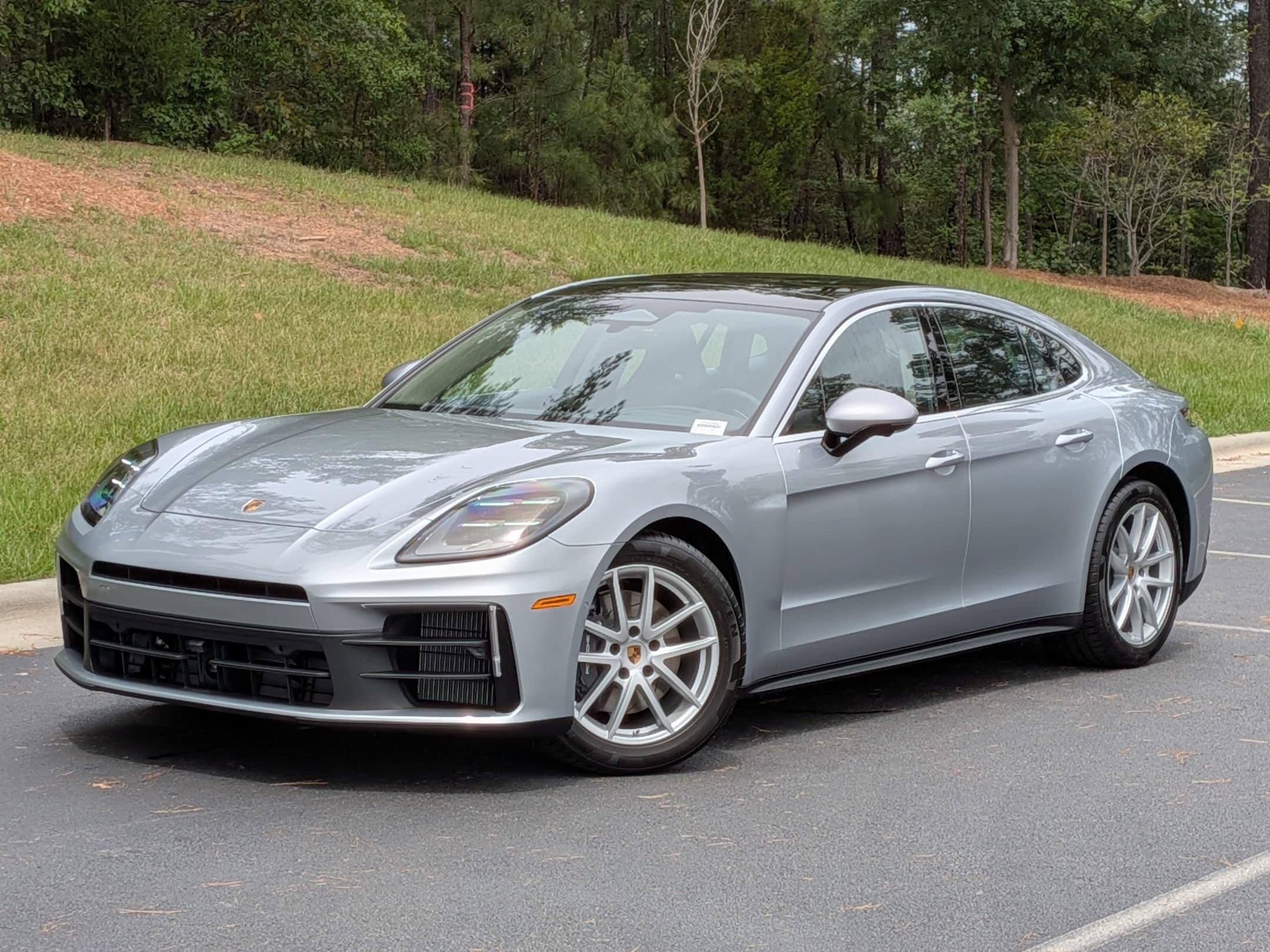 Porsche Panamera 4