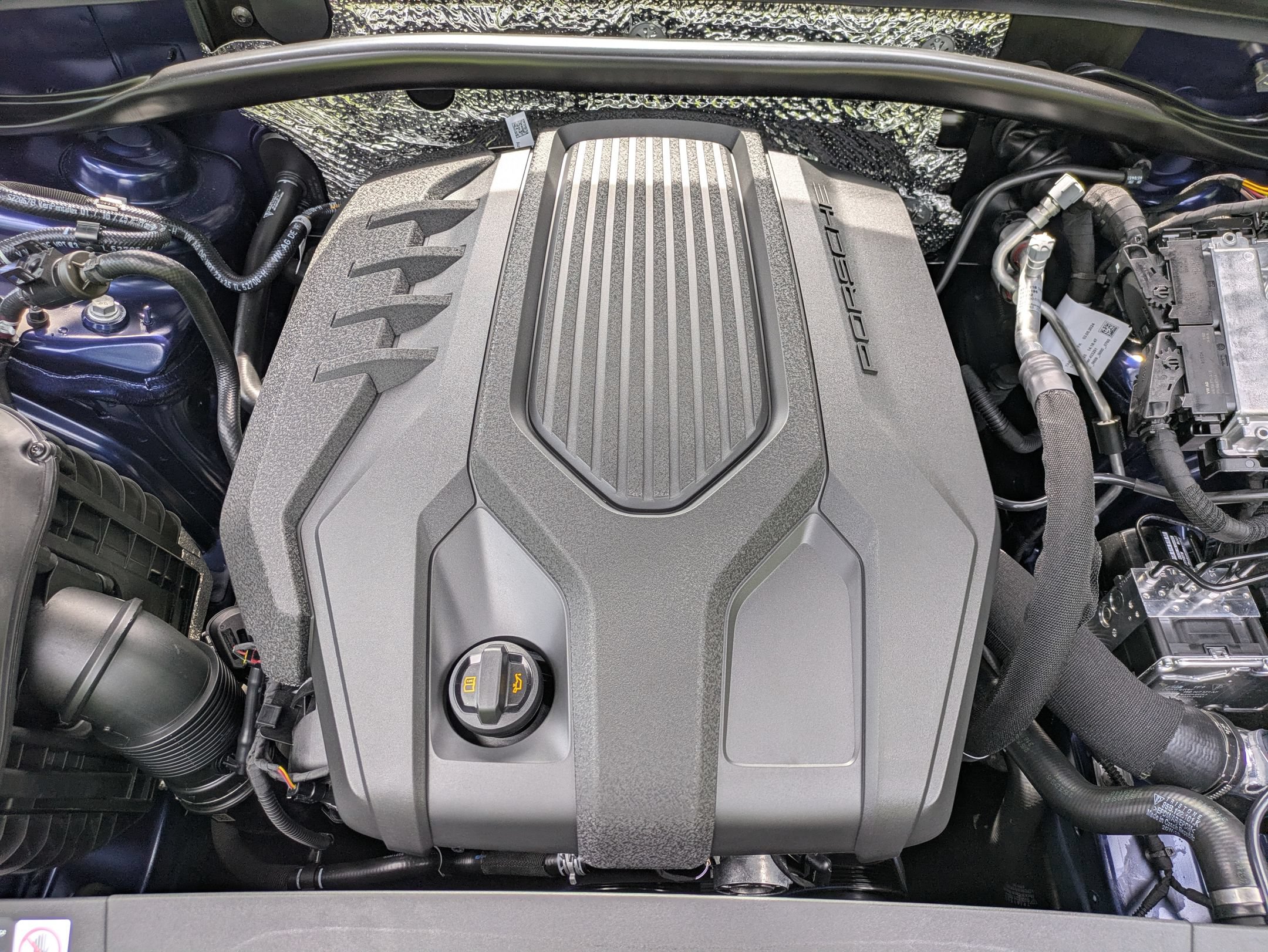 2026 Porsche Macan T - Photo 35
