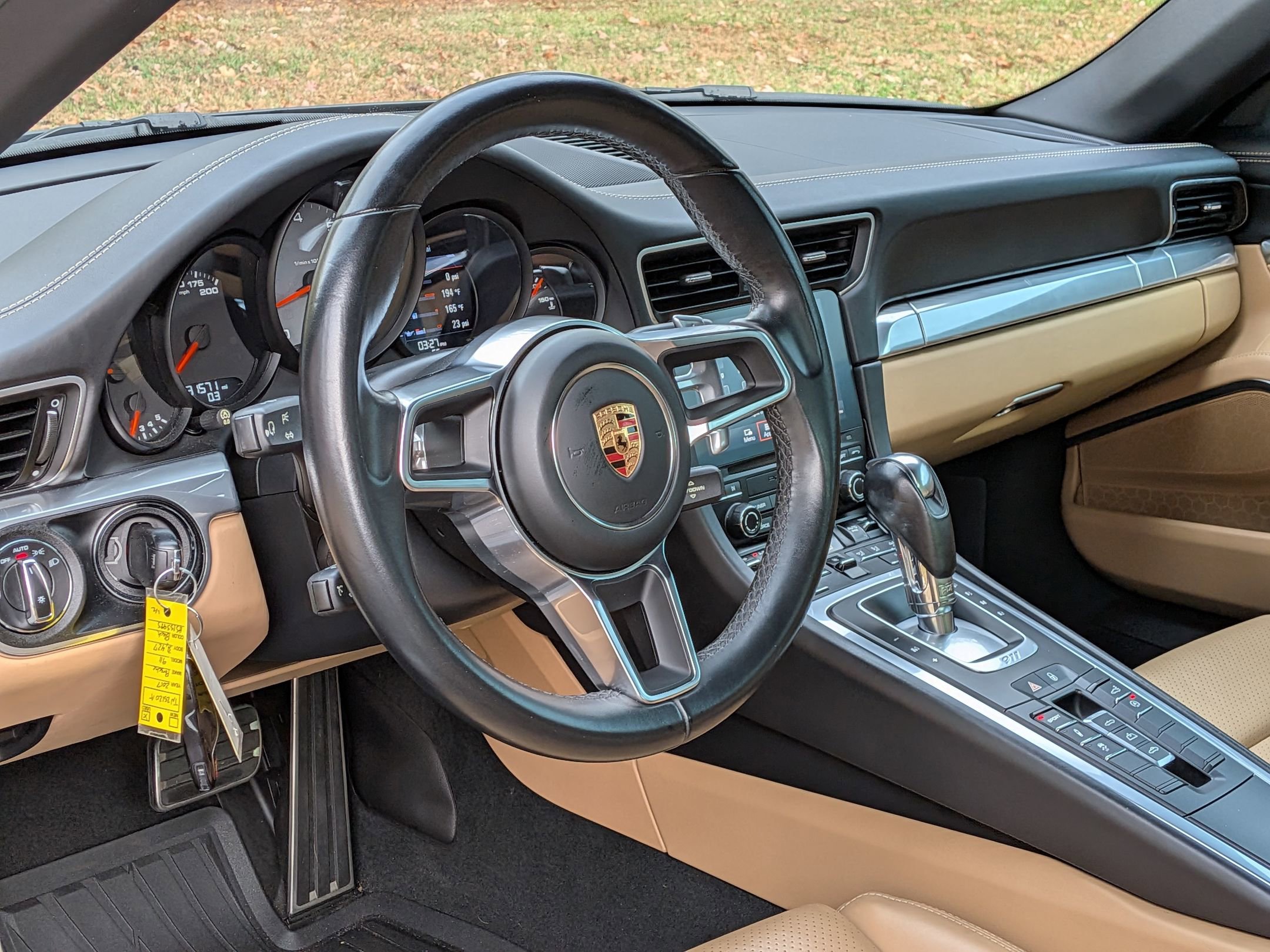 2017 Porsche 911 4S 4 GTS photo 4