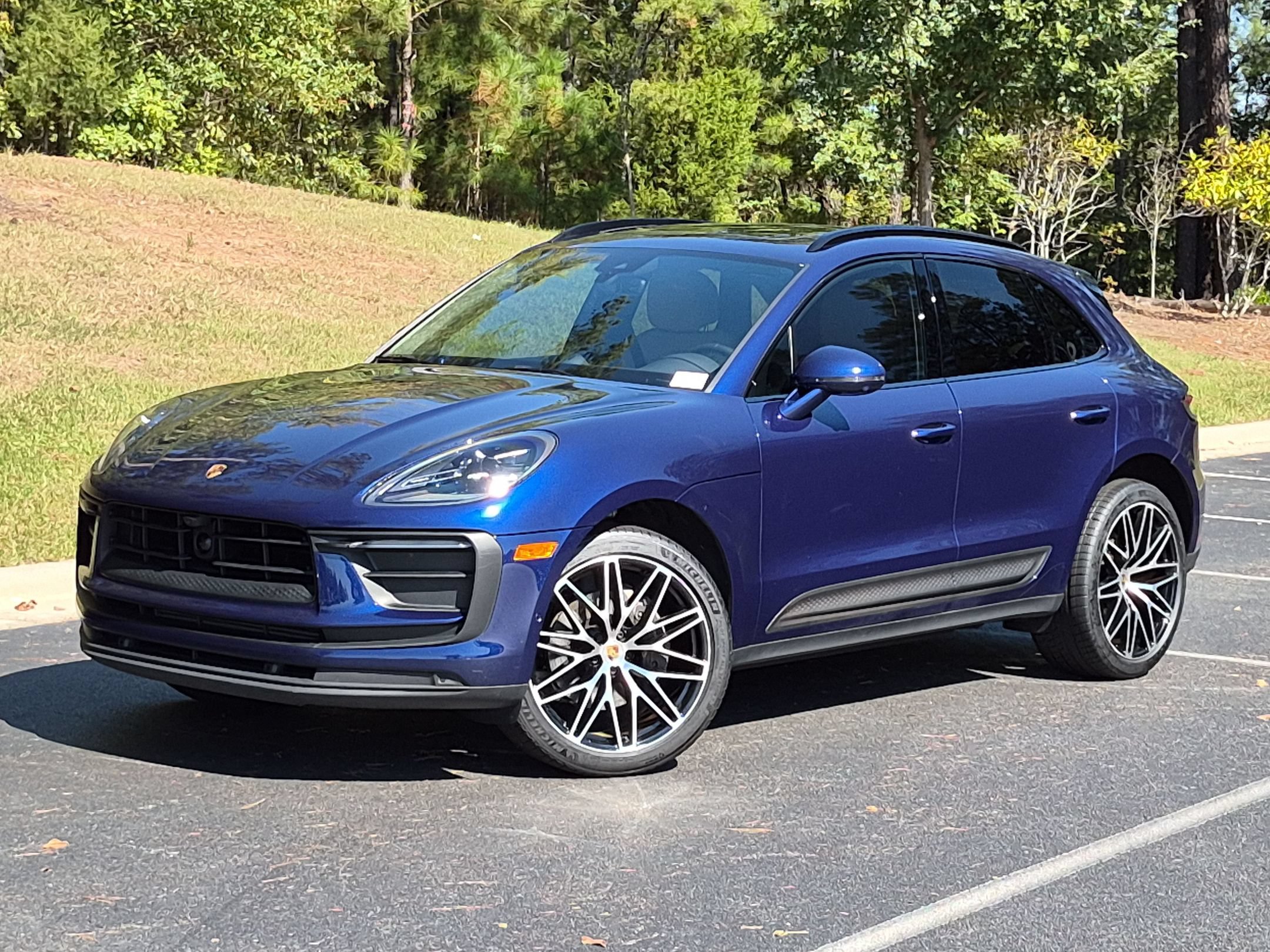 2024 Porsche Macan T