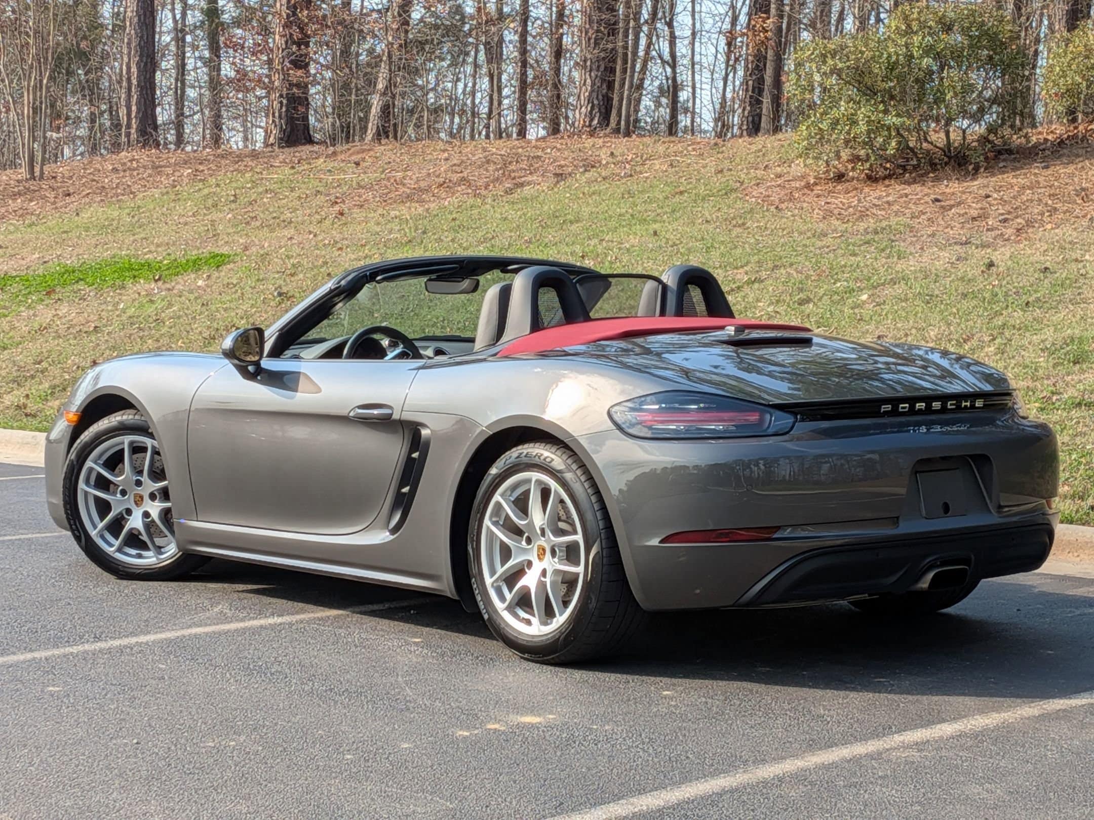 2024 Porsche 718 Boxster photo 2