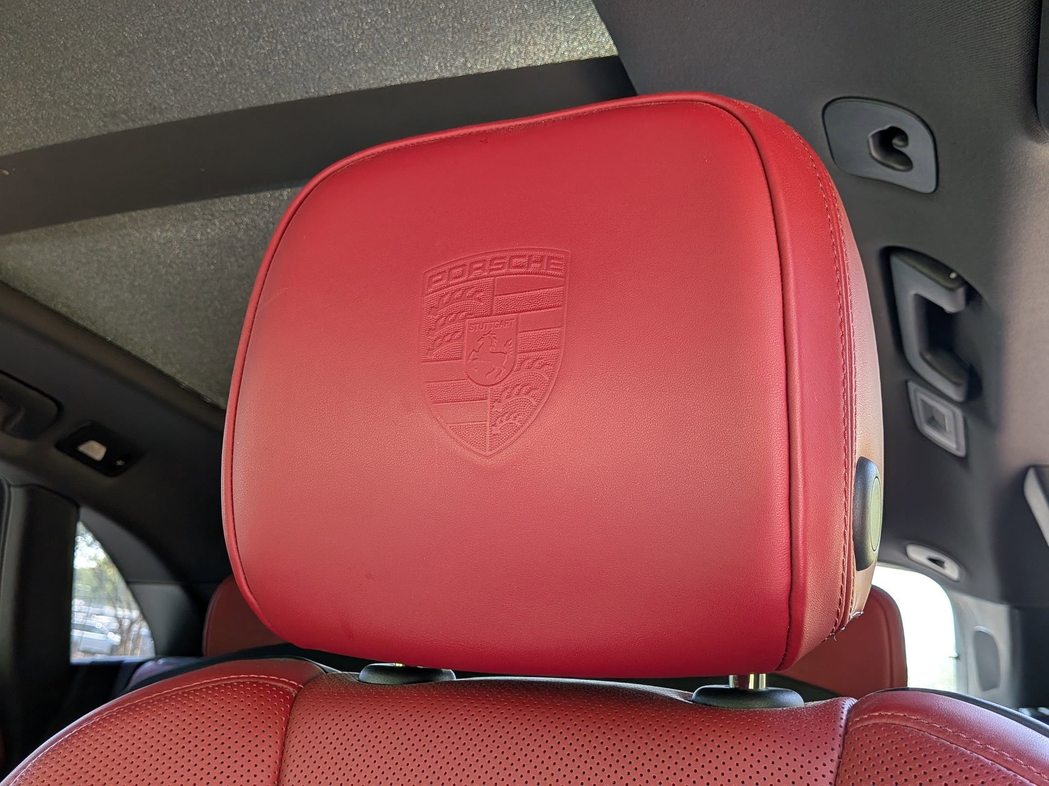 2023 Porsche Macan photo 5