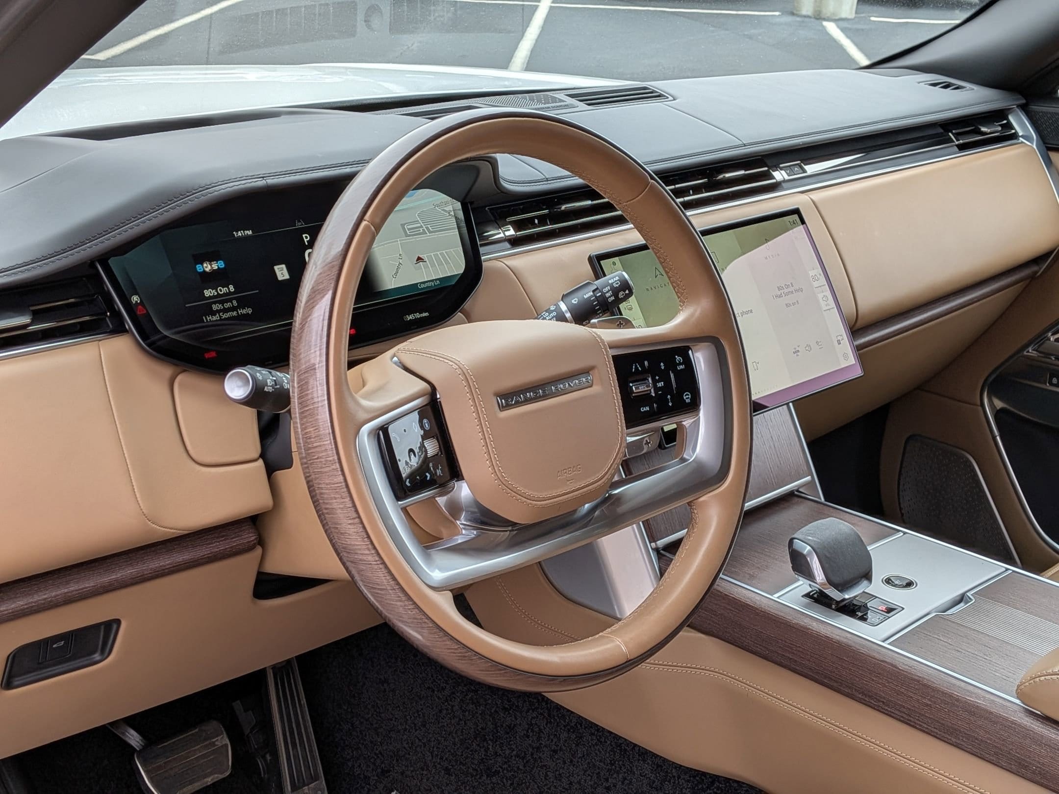 2024 Land Rover Range Rover Autobiography photo 2