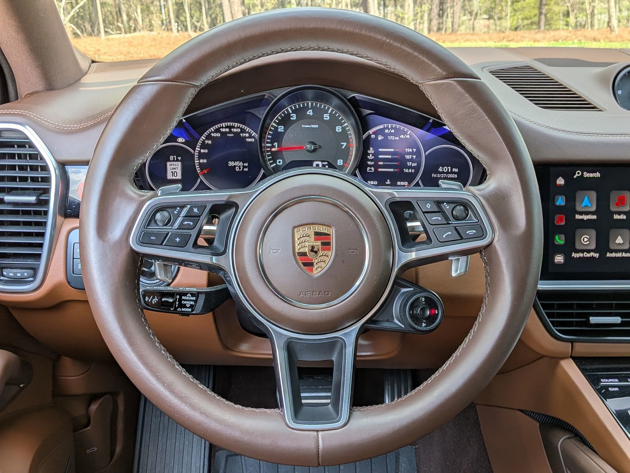 2023 Porsche Cayenne S Platinum Edition Coupe photo 6