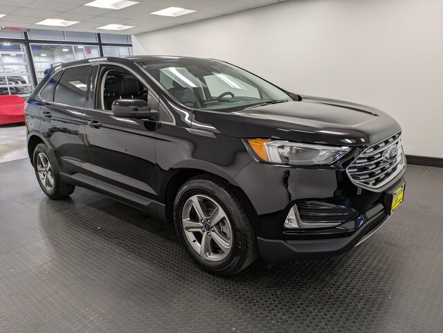 2022 Ford Edge SEL photo 3