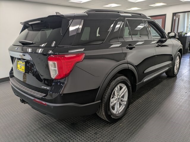 2022 Ford Explorer XLT photo 4