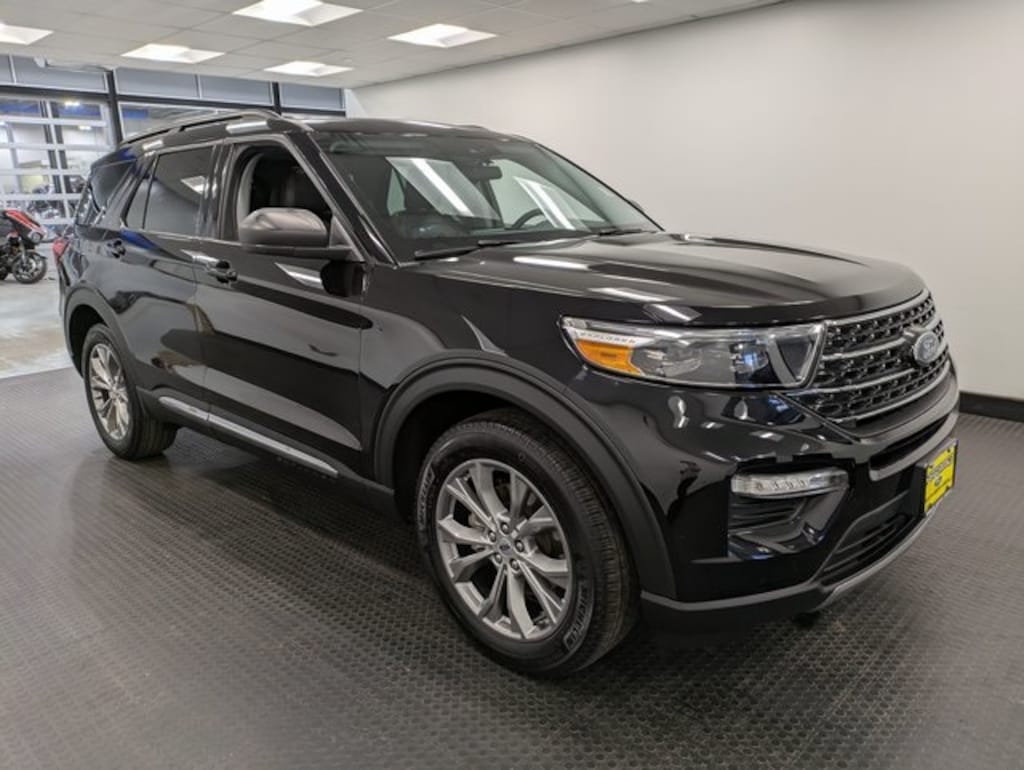 Used 2022 Ford Explorer XLT SUV