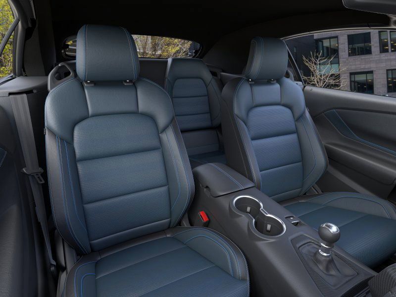 2025 Ford Mustang GT Premium Convertible - Photo 10