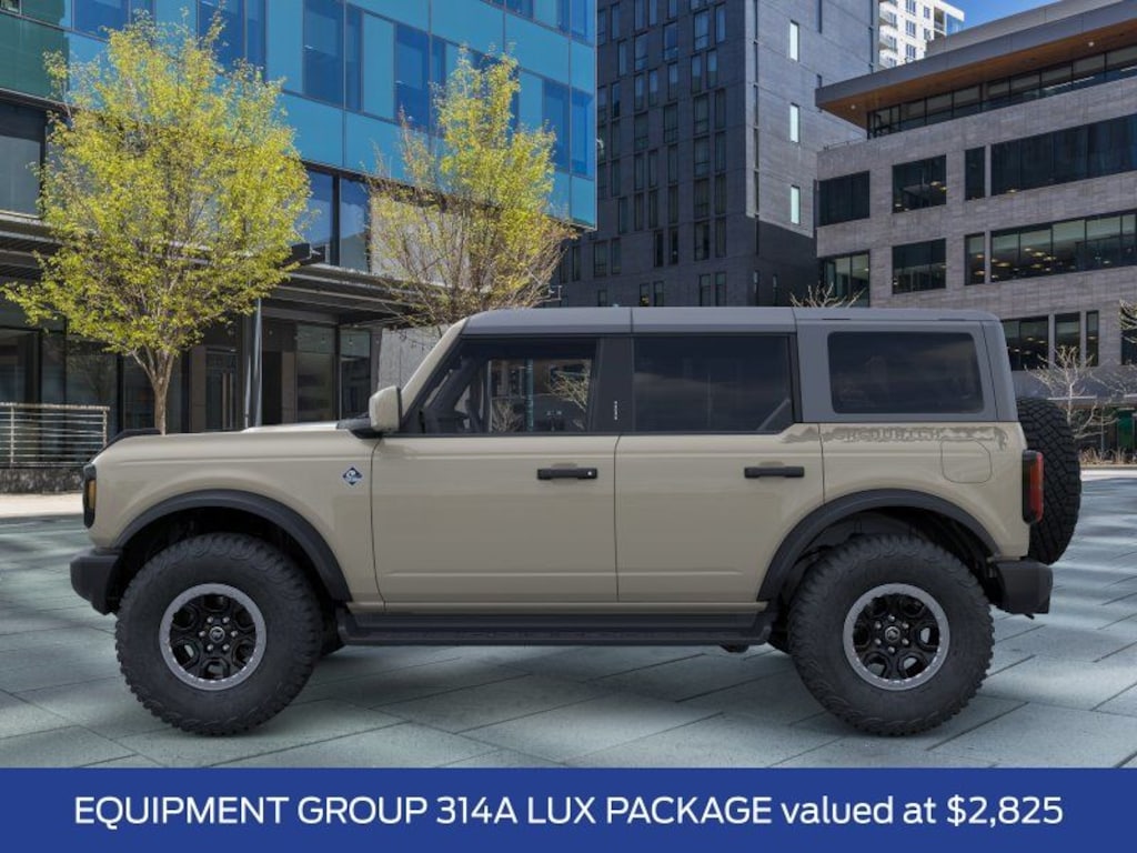 New 2026 Ford Bronco Outer Banks SUV