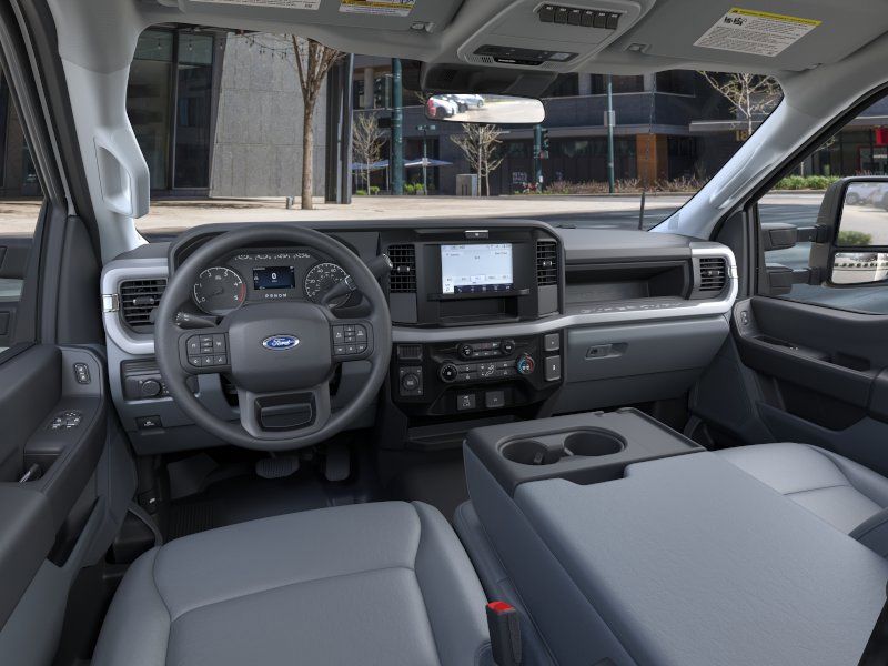 2025 Ford F-550 Super Duty Chassis Cab XL - Photo 9