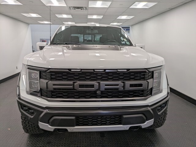 2022 Ford F-150 Raptor photo 2