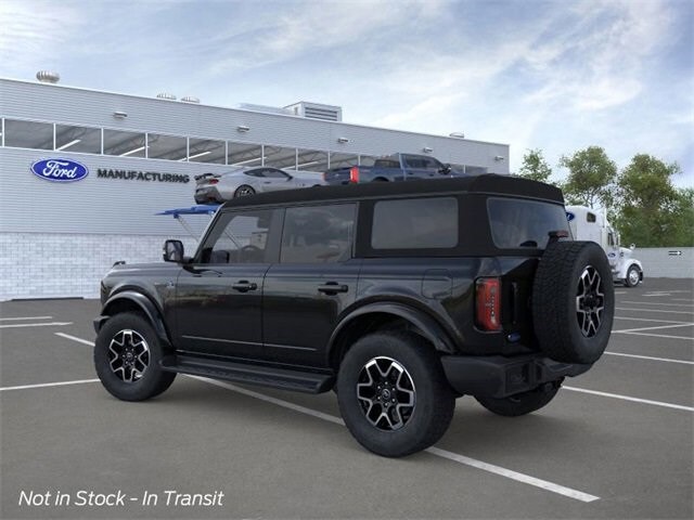 2025 Ford Bronco Outer Banks photo 4