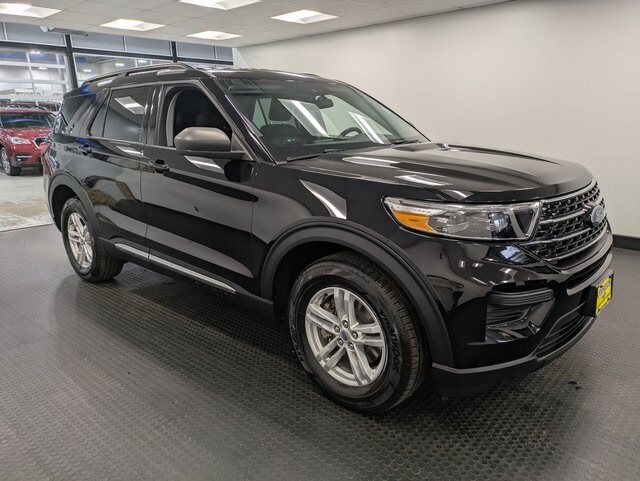 2022 Ford Explorer XLT photo 3