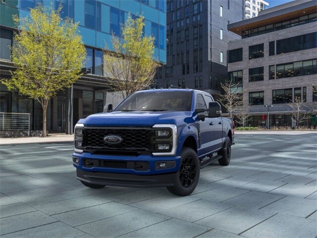 2026 Ford F-350 photo 2