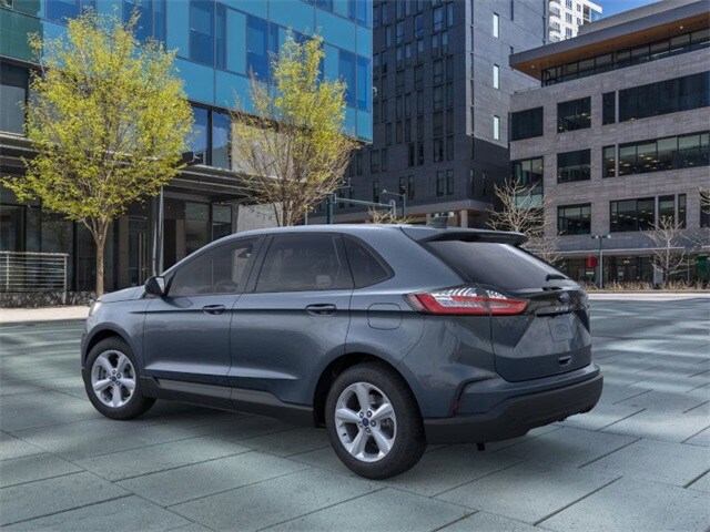 2024 Ford Edge SE photo 4