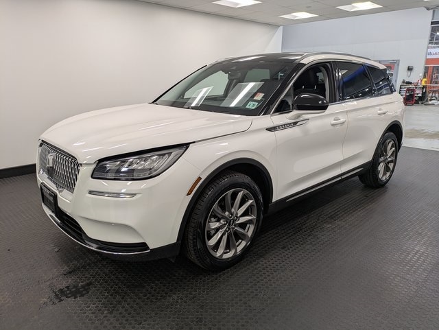 2022 Lincoln Corsair Base