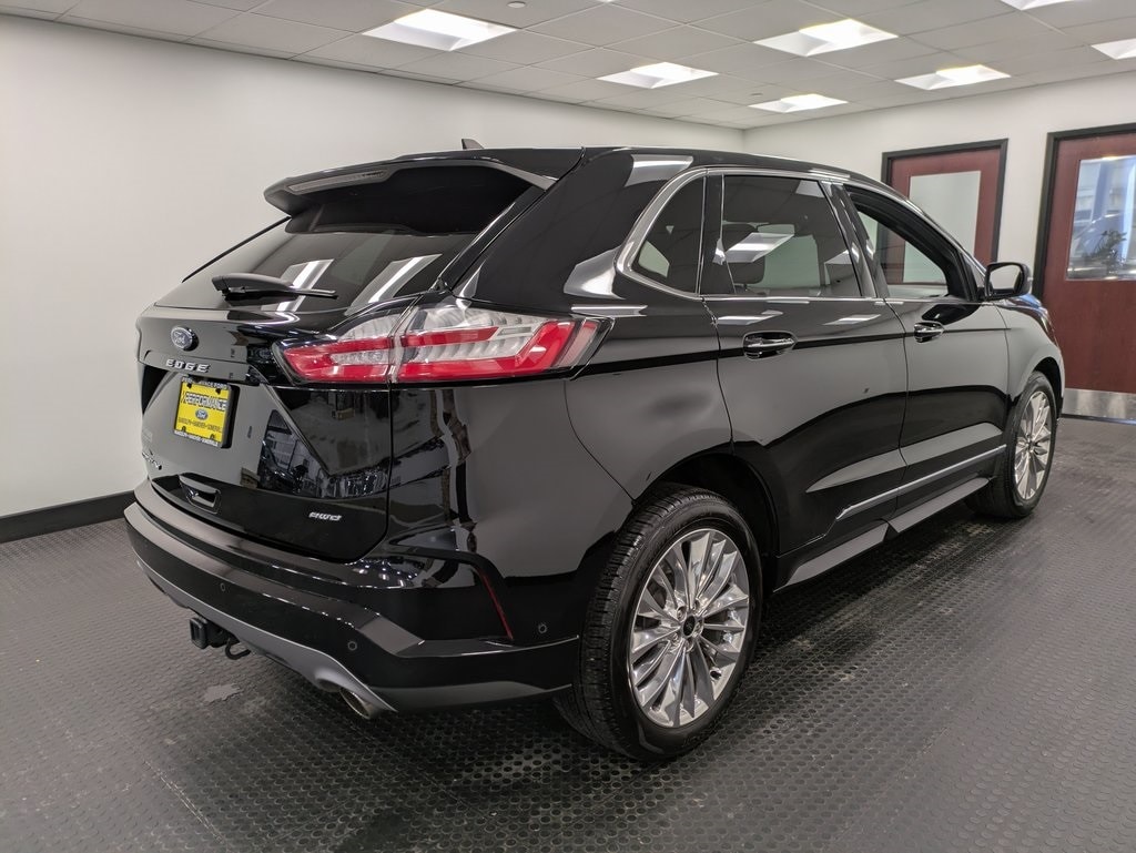 Used 2022 Ford Edge Titanium SUV