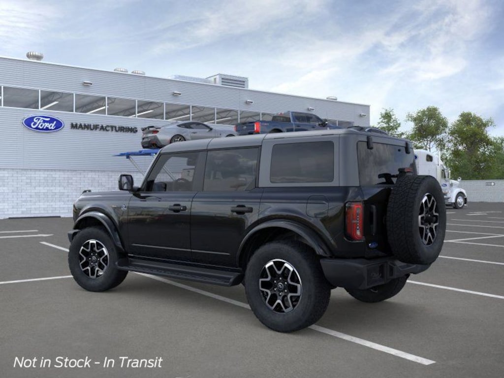 New 2026 Ford Bronco Outer Banks SUV