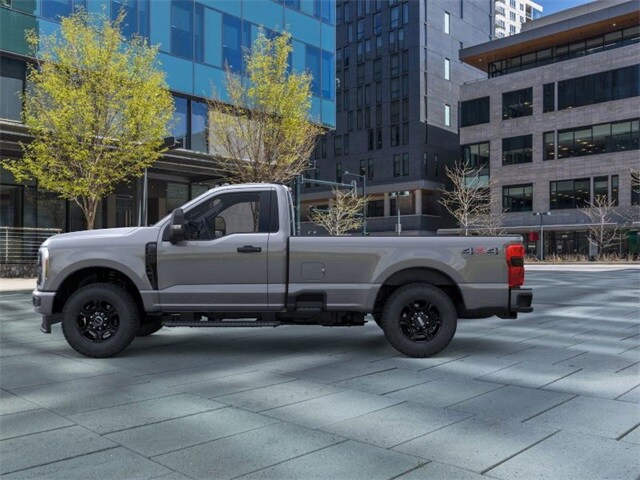 2024 Ford F-350 XL photo 3