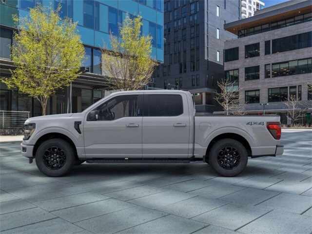 2024 Ford F-150 XLT photo 3