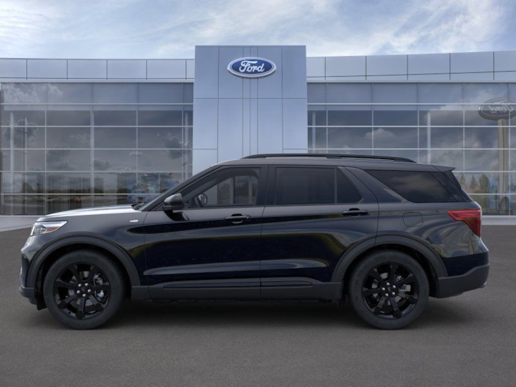 New 2024 Ford Explorer ST-Line SUV
