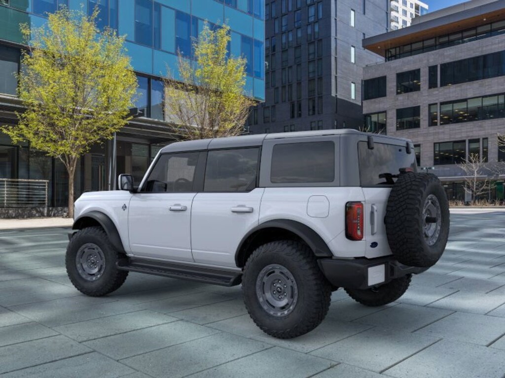 New 2025 Ford Bronco Outer Banks SUV