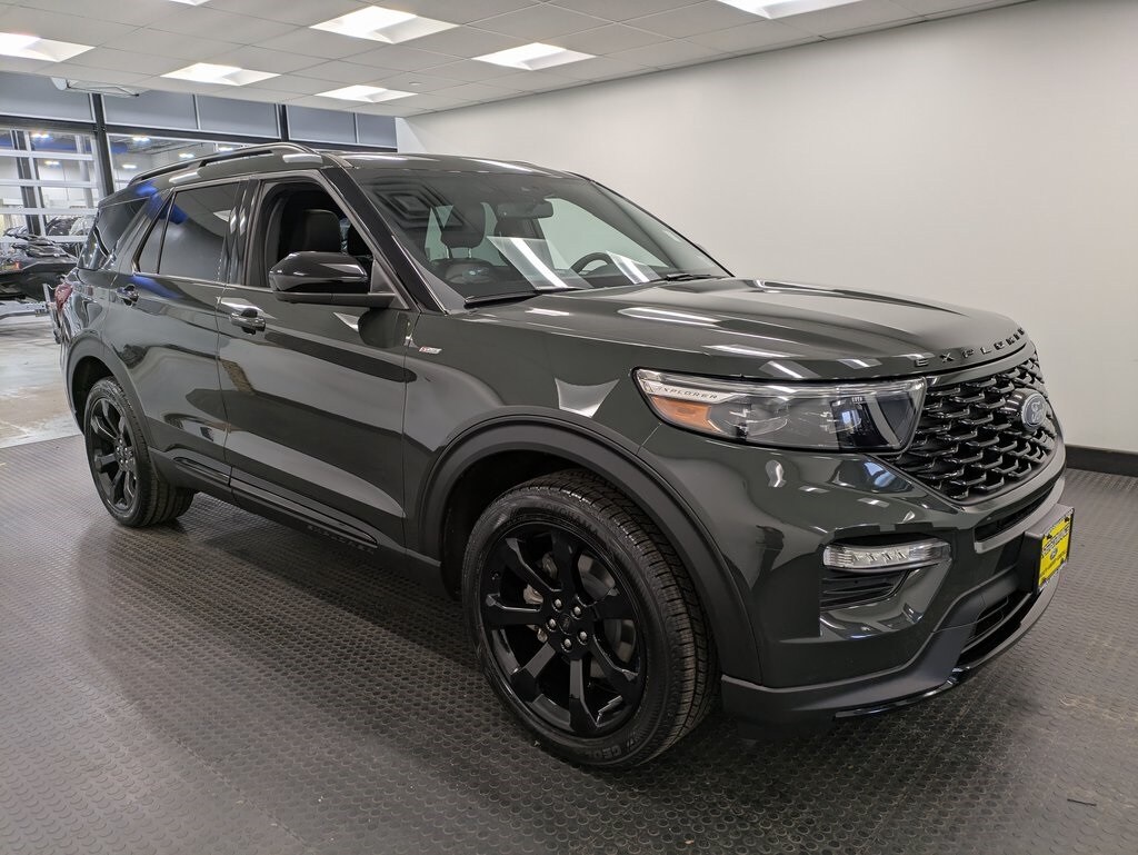 2022 Ford Explorer ST-Line photo 3