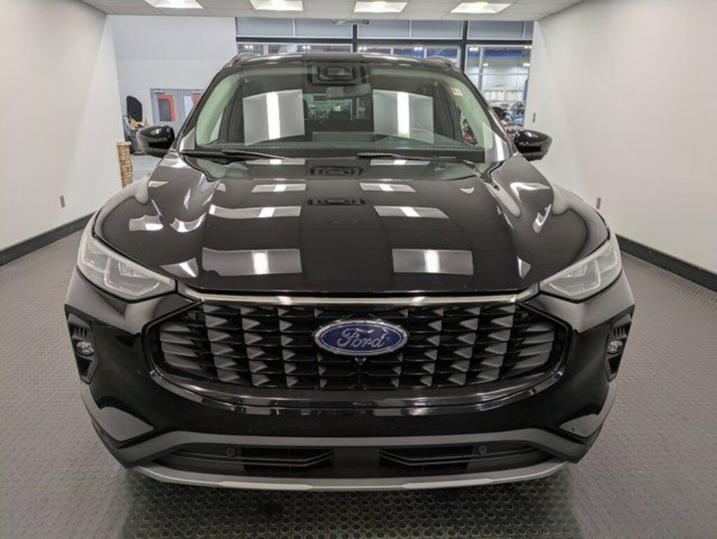 Certified 2024 Ford Escape Platinum SUV