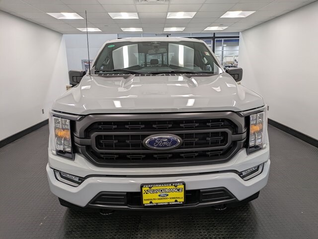 2023 Ford F-150 XLT photo 2